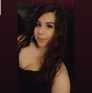 Meet your Posher, Damaris